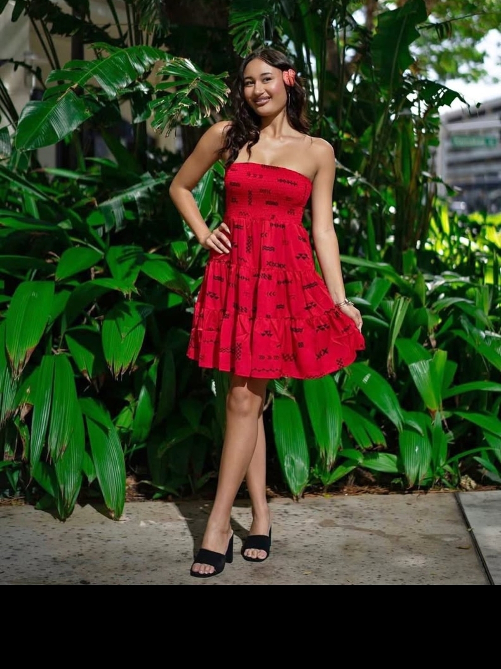 Hawaii's Finest Red Strapless Smocked Sundress with Black Print